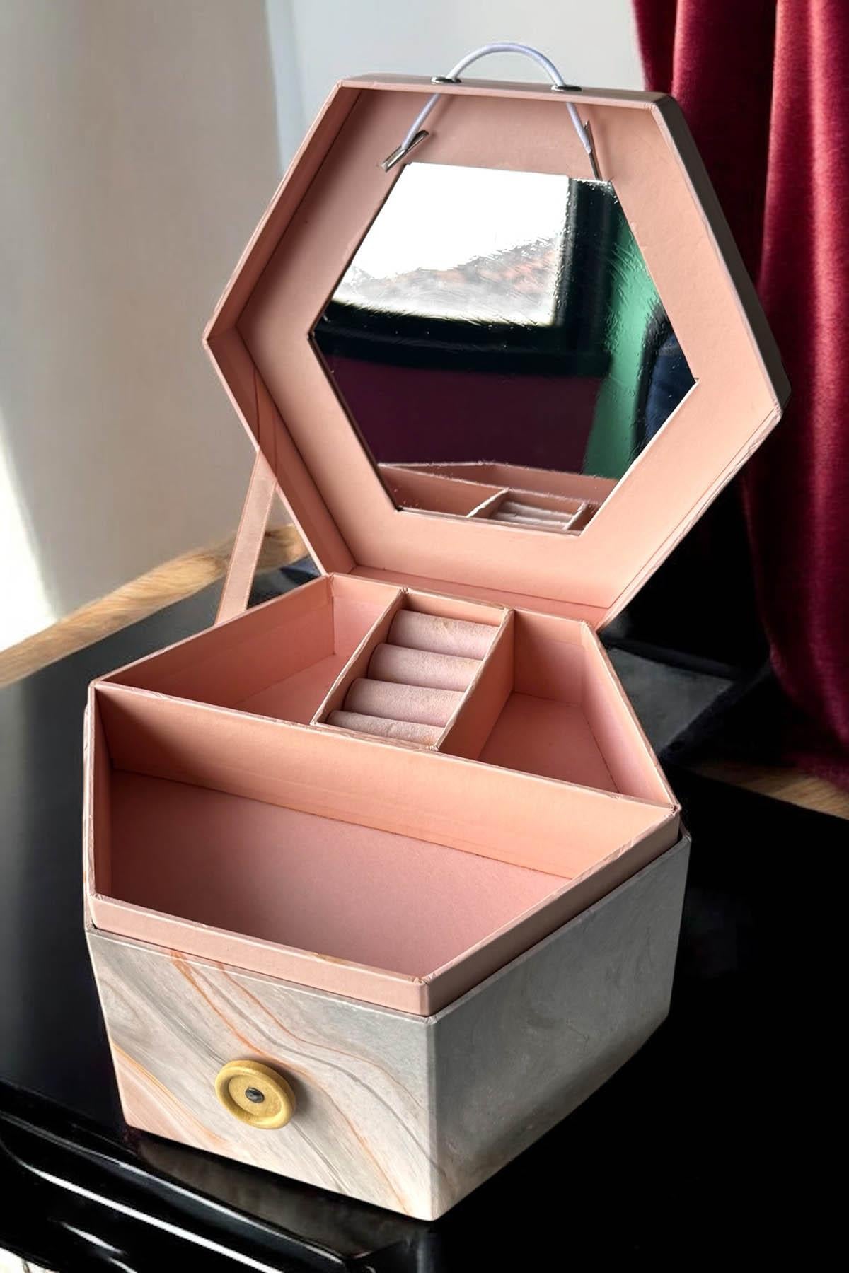 Pembe Renk Ayna Detaylı Takı Organizeri