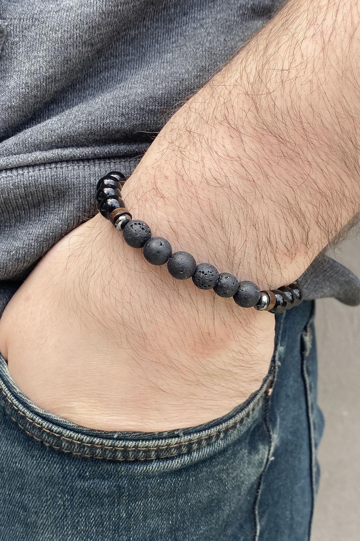 Siyah Renk Boncuk Detaylı Erkek Bileklik