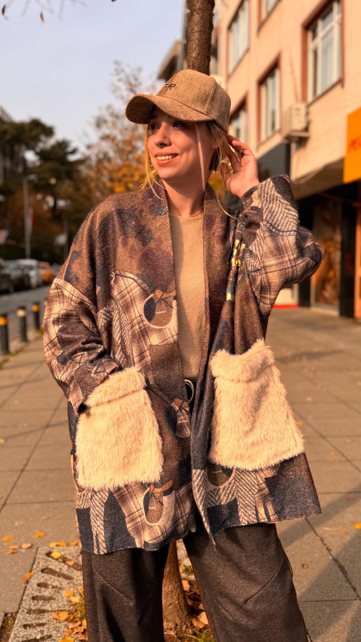 Atlı Keçe Kap 