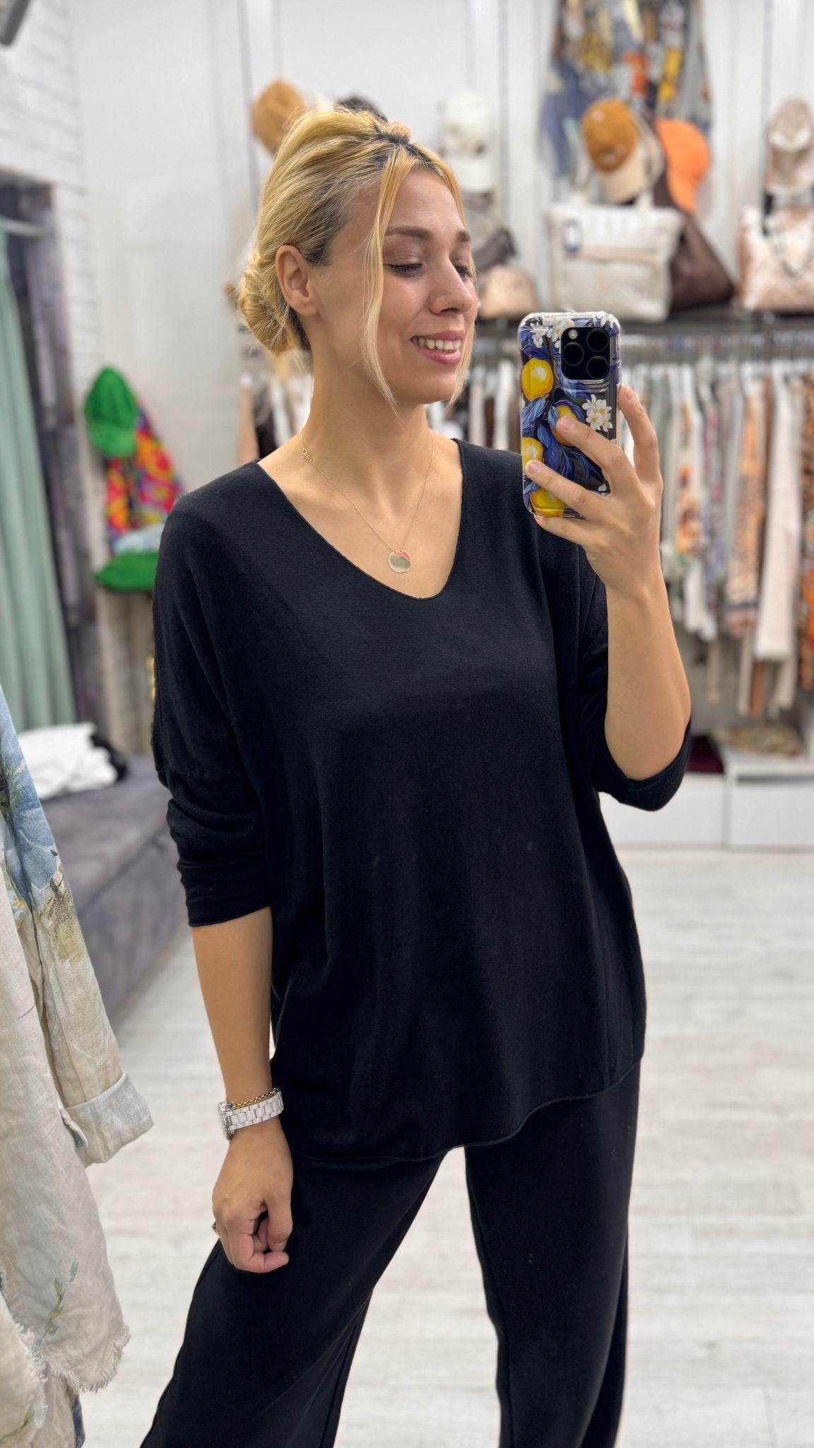İthal V Triko Salaş
