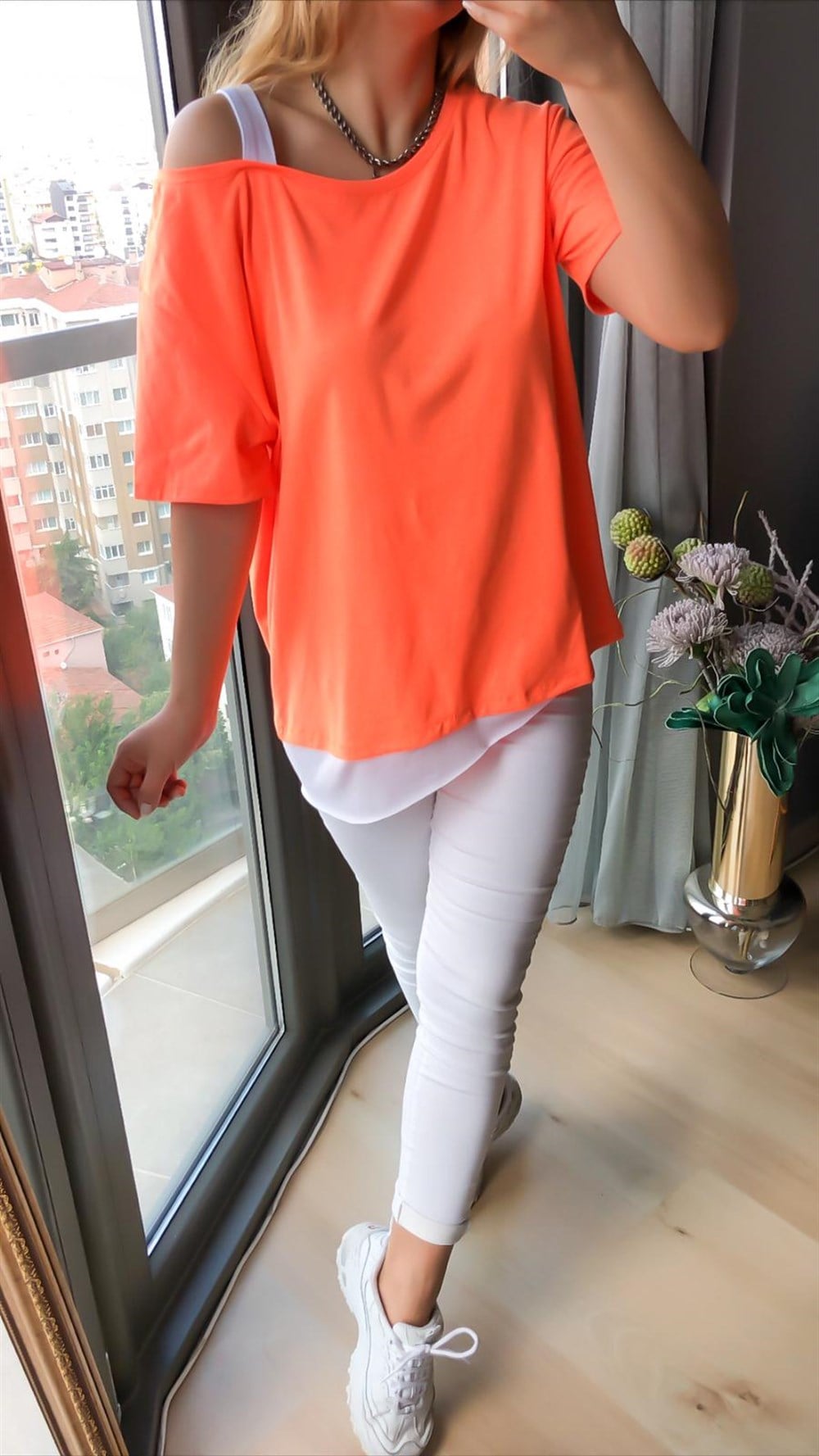 Neon Tek Omuz Askılı Tshirt