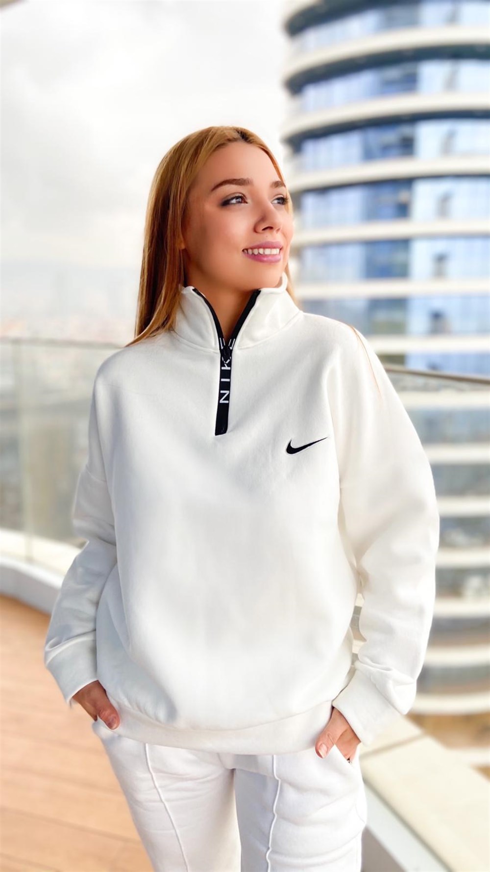 Nike İçi Polarlı Sweatshirt 