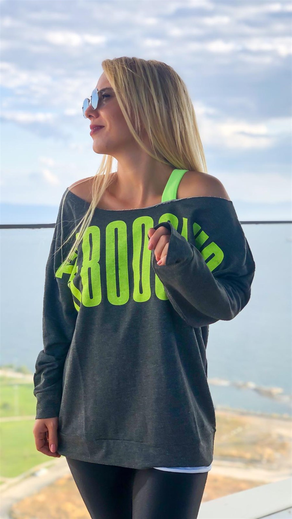 Tek Omuz Sweatshirt