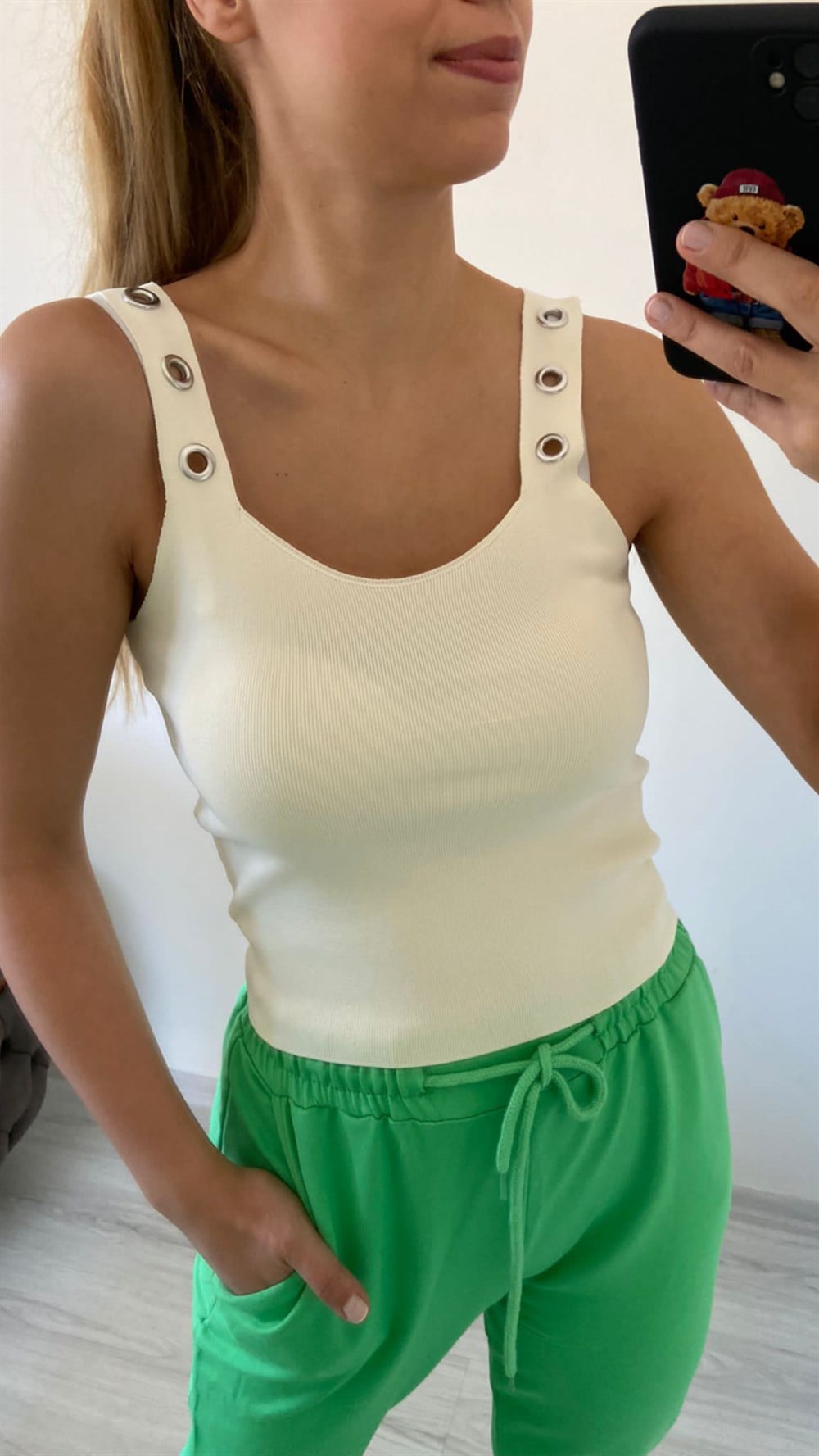 Askılı Crop 2