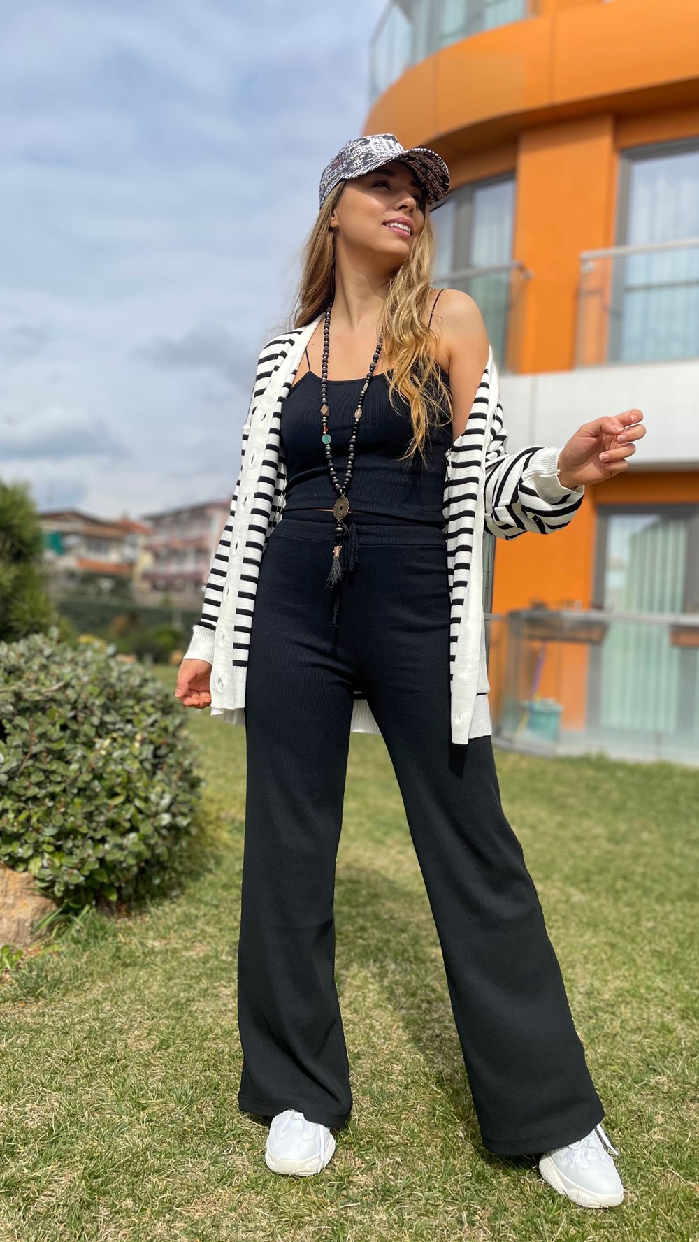 Askılı Eşofman Takım