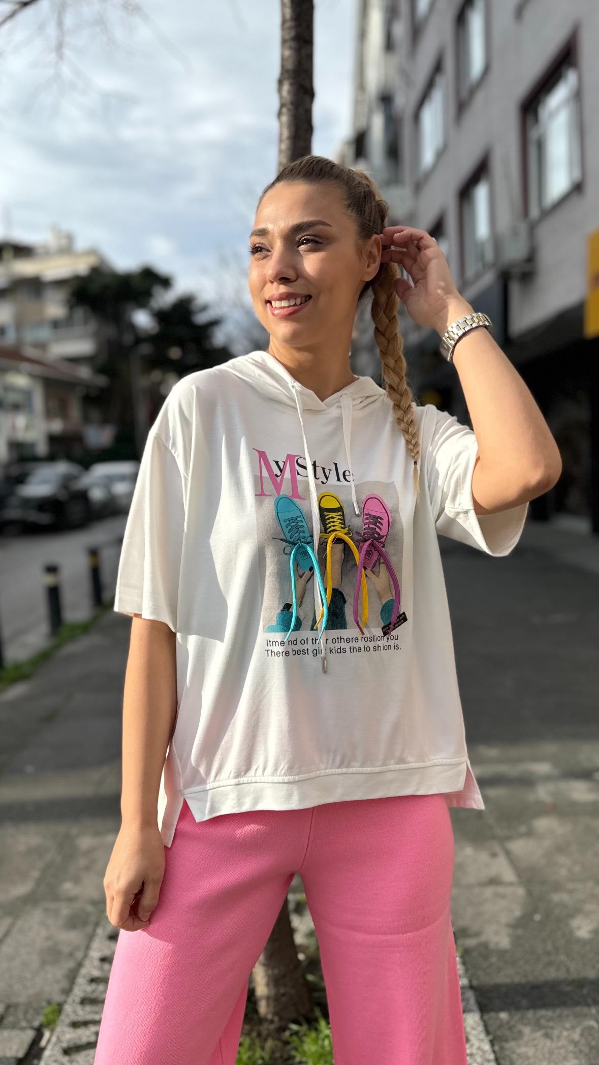 Ayakkabılı Tshirt 