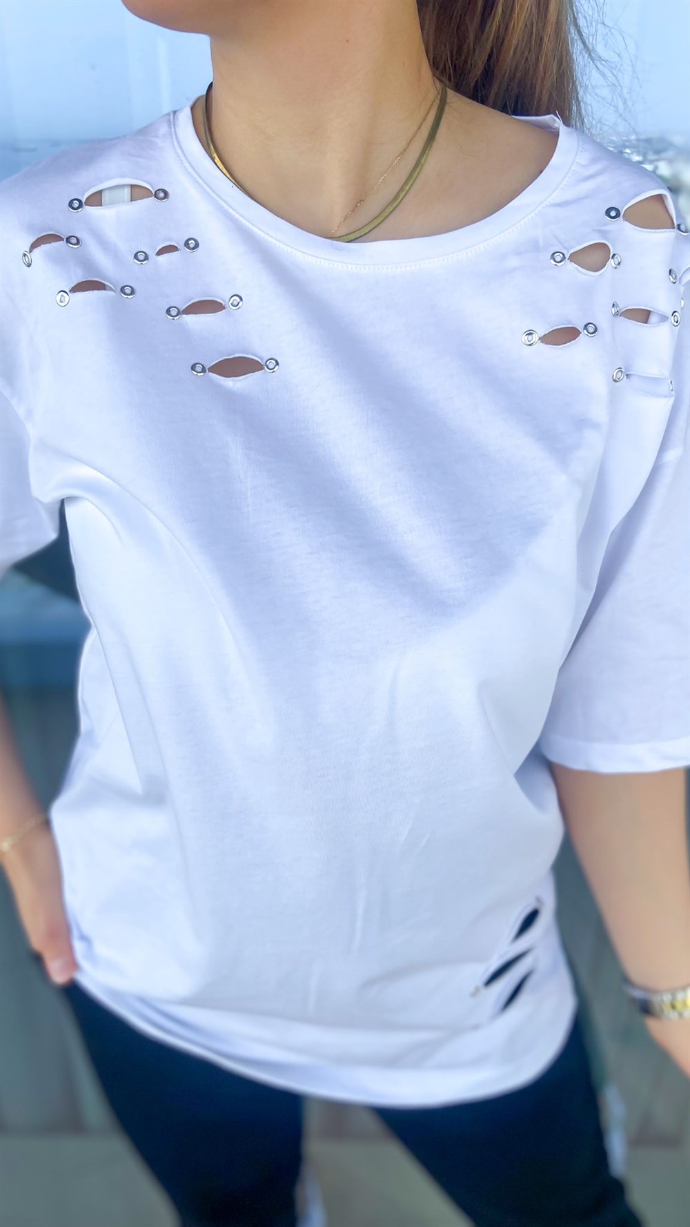 Beyaz Tshirt 2