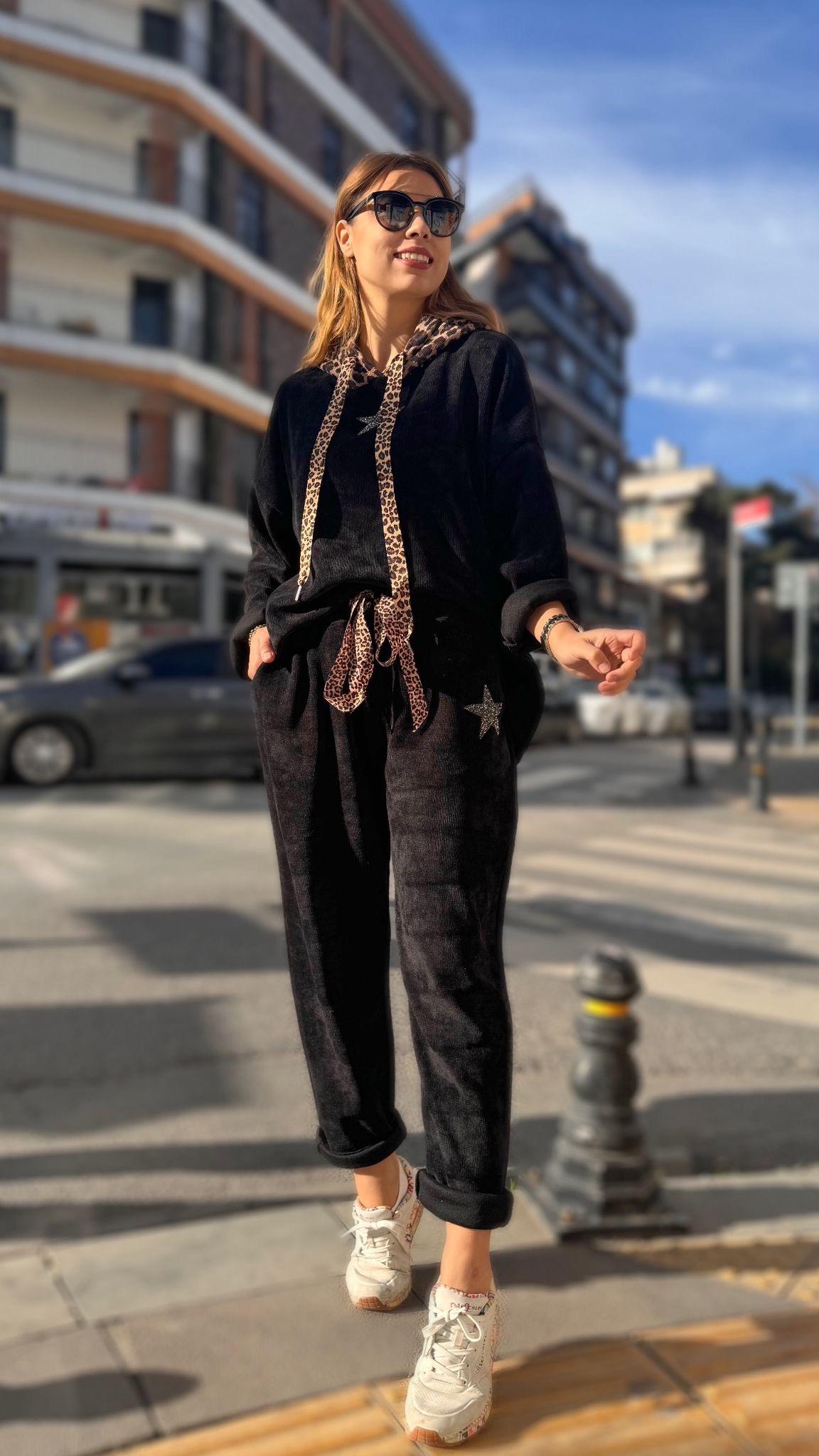 İthal Kadife Yıldız Detay Takım 