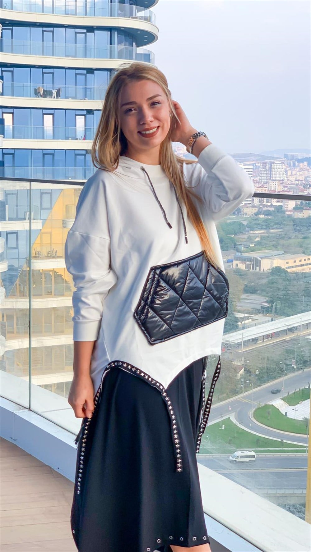 Kanguru Cepli Tasarım Sweatshirt 