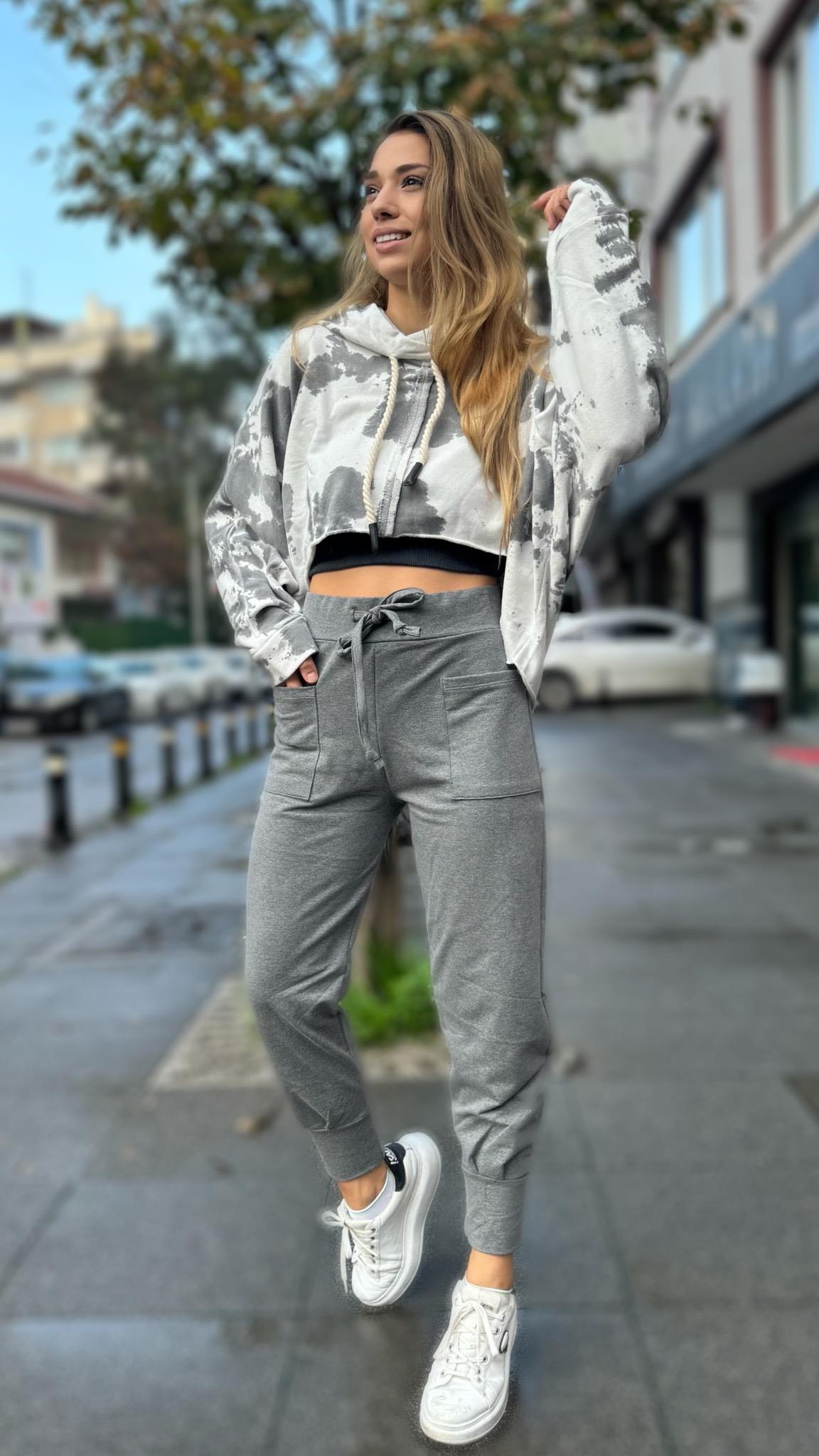 Kapşonlu Kısa Sweatshirt