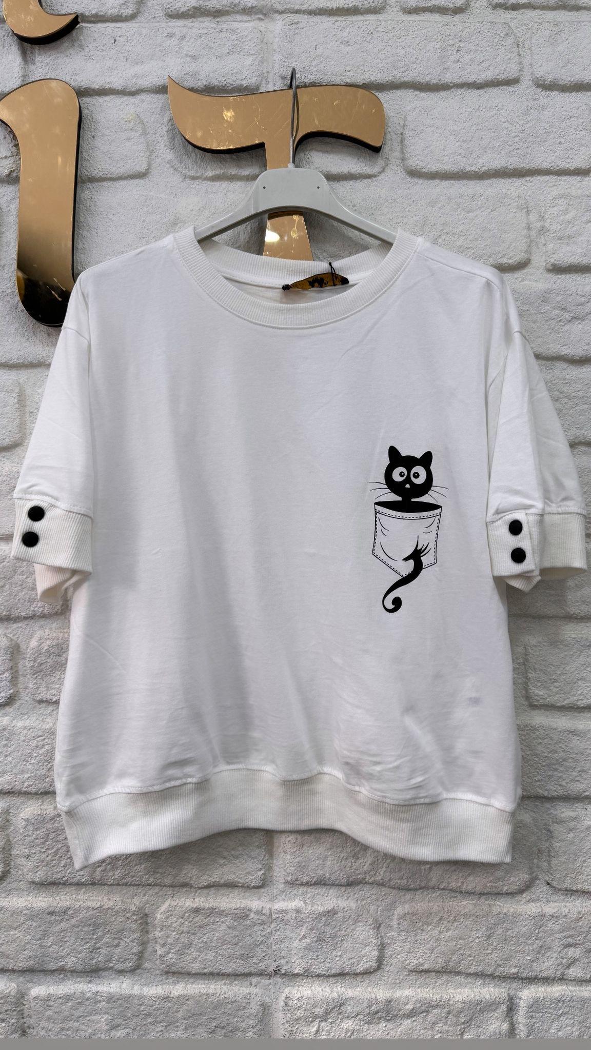 Kol Düğmeli Kedili Tshirt  