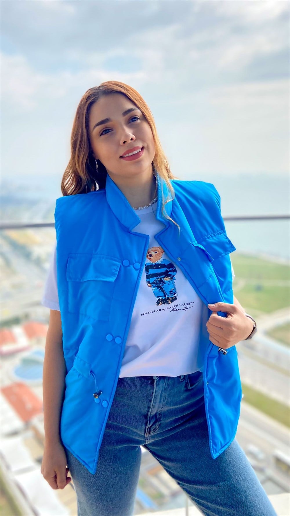 Mavi Yelek 