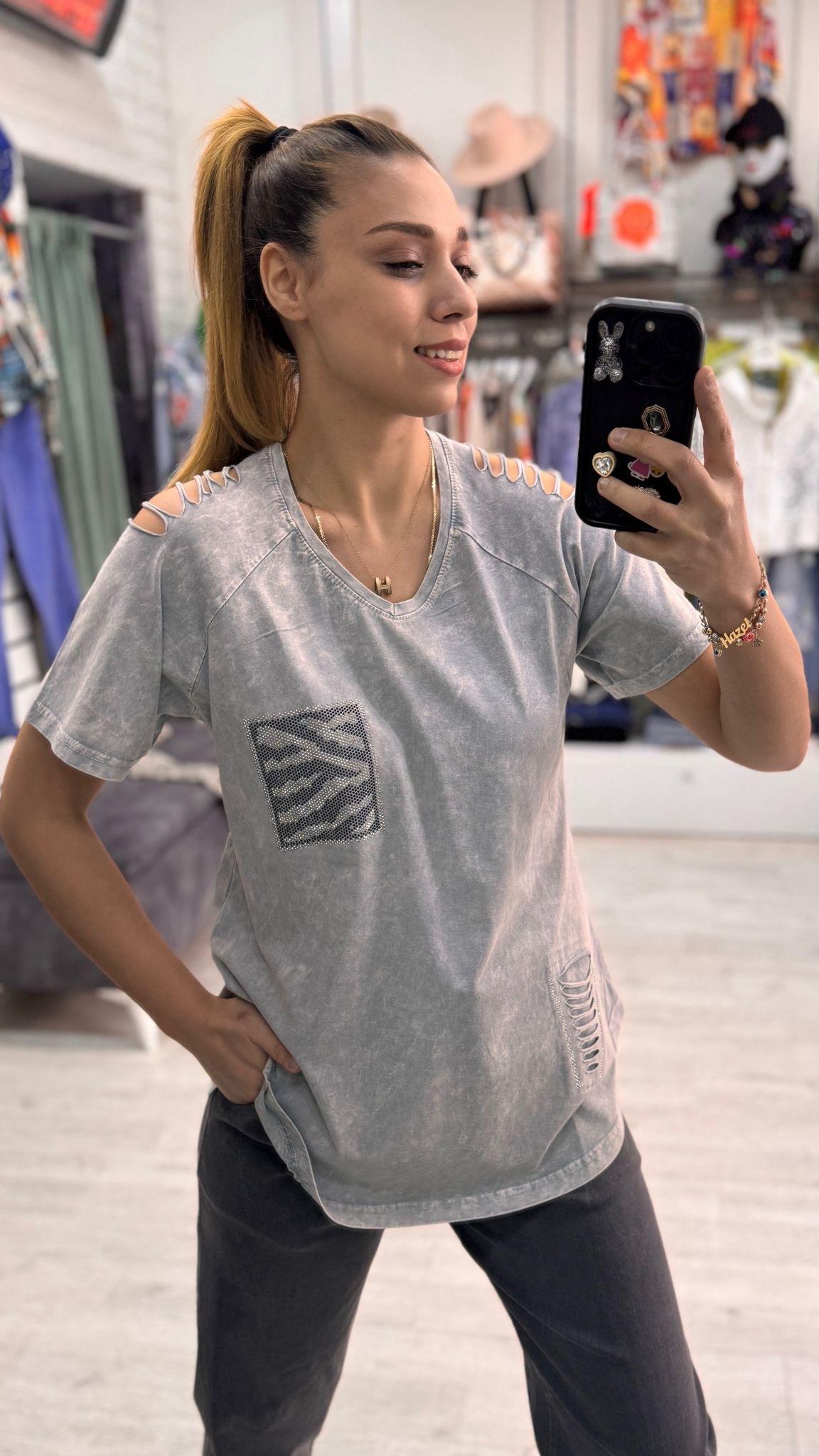 Tshirt Kol Detay