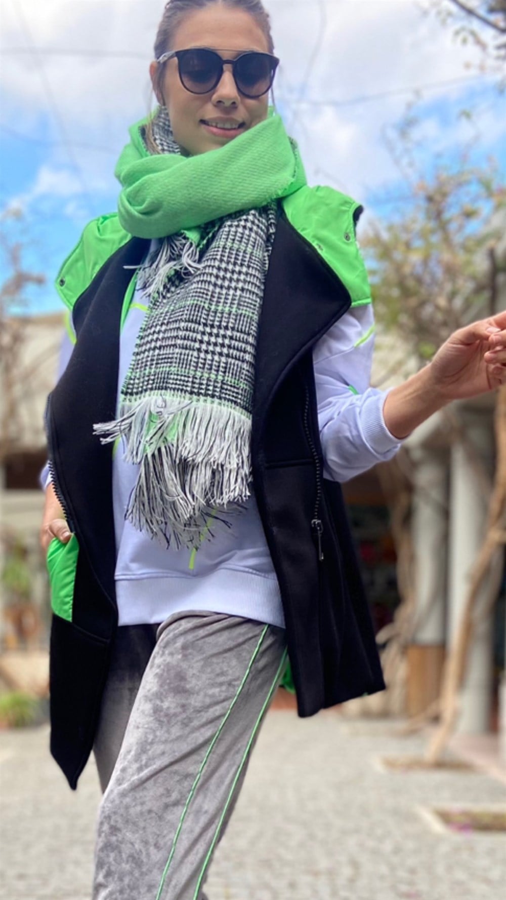 Yelek Siyah