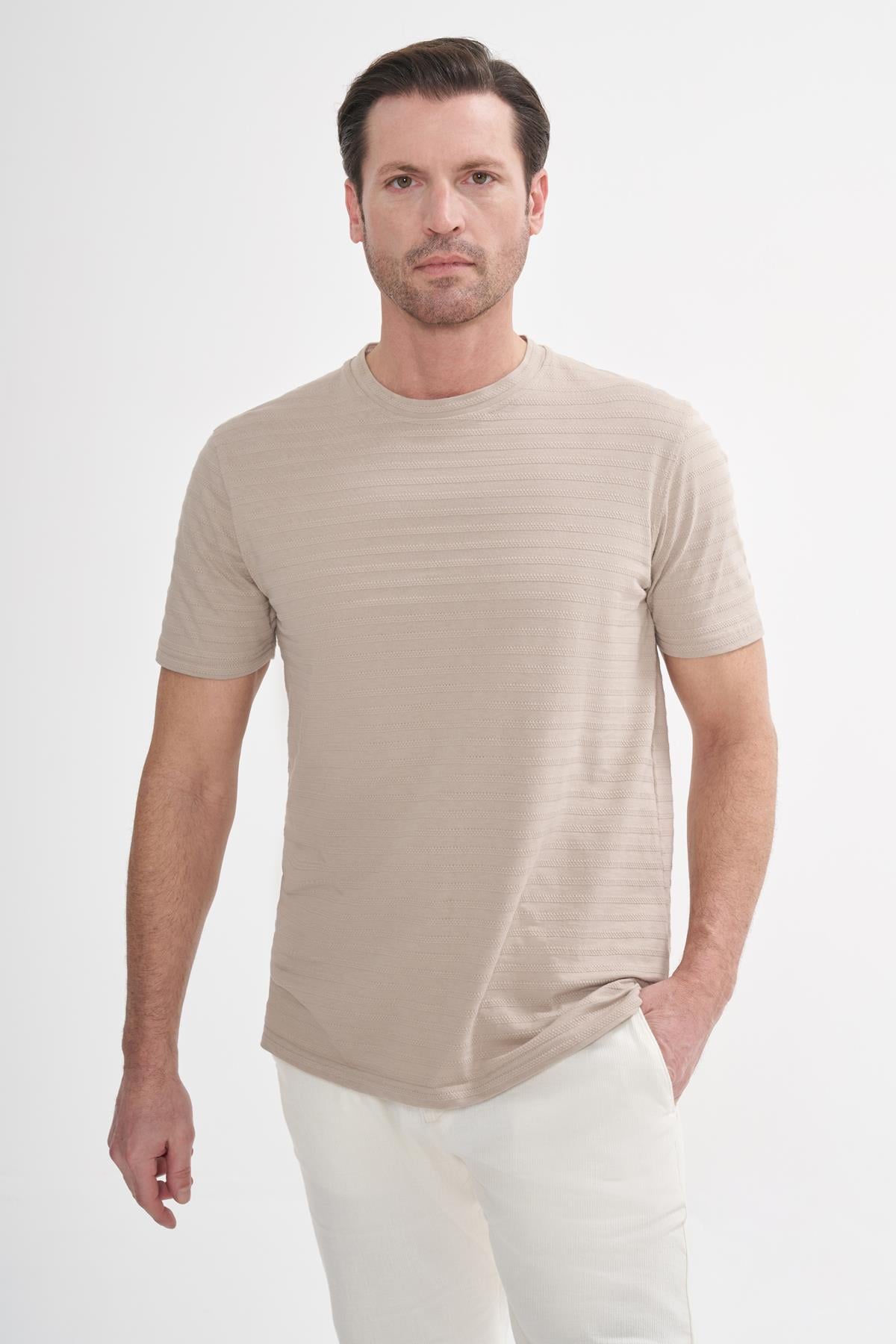 intersivinİntersivin Bej  T-Shirt - BRŞ-03