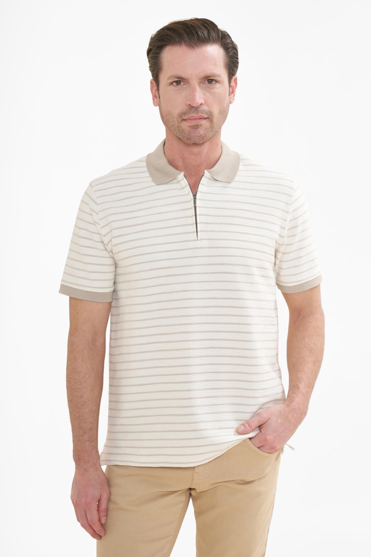 intersivinİntersivin Fermuarlı  Polo Yaka Bej Tshirt - SD-12