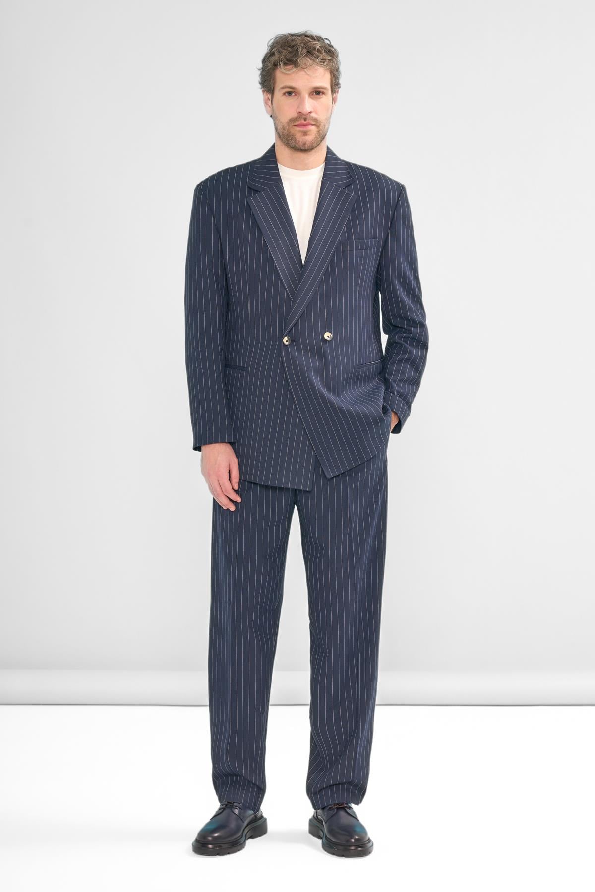 intersivinİntersivin Lacivert Takım Elbise - OV-02