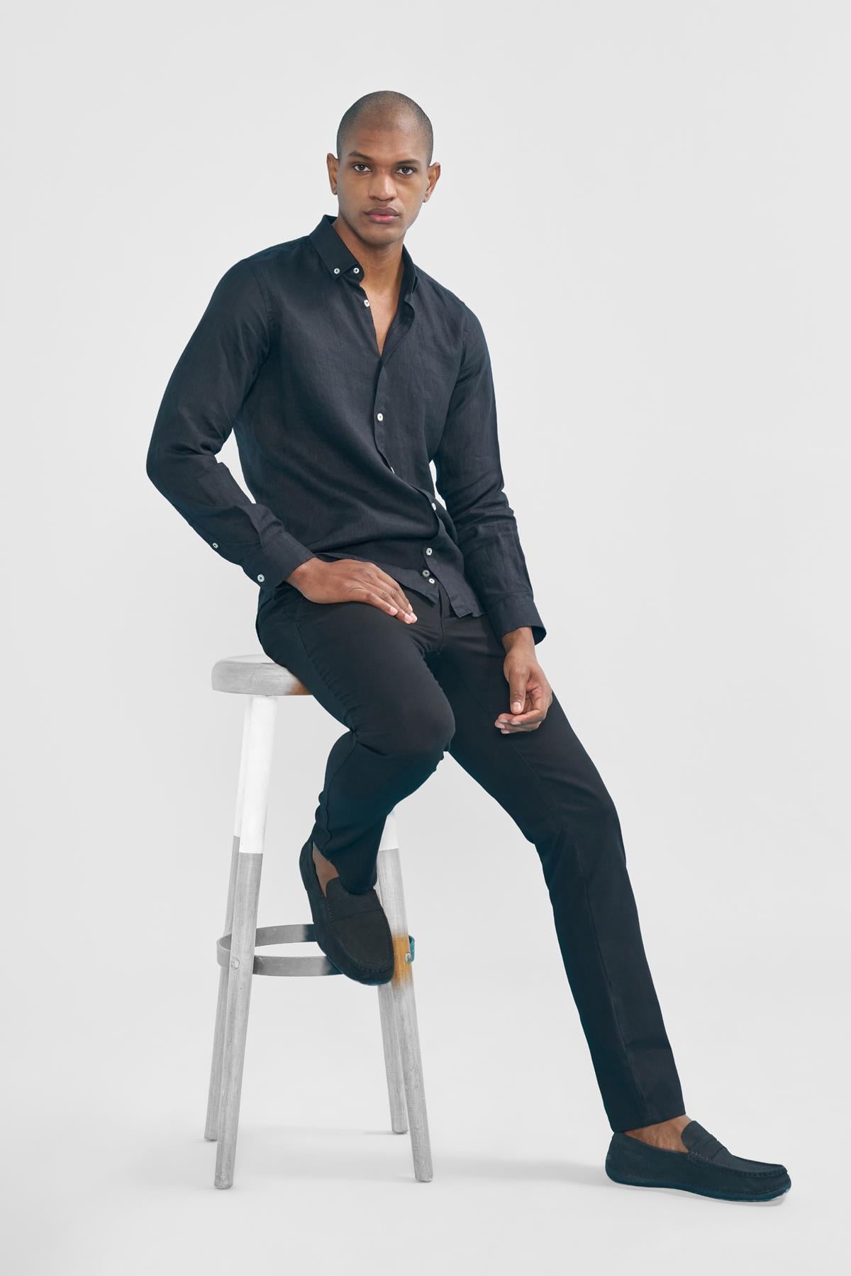 intersivinİntersivin Siyah Gömlek - VT-36