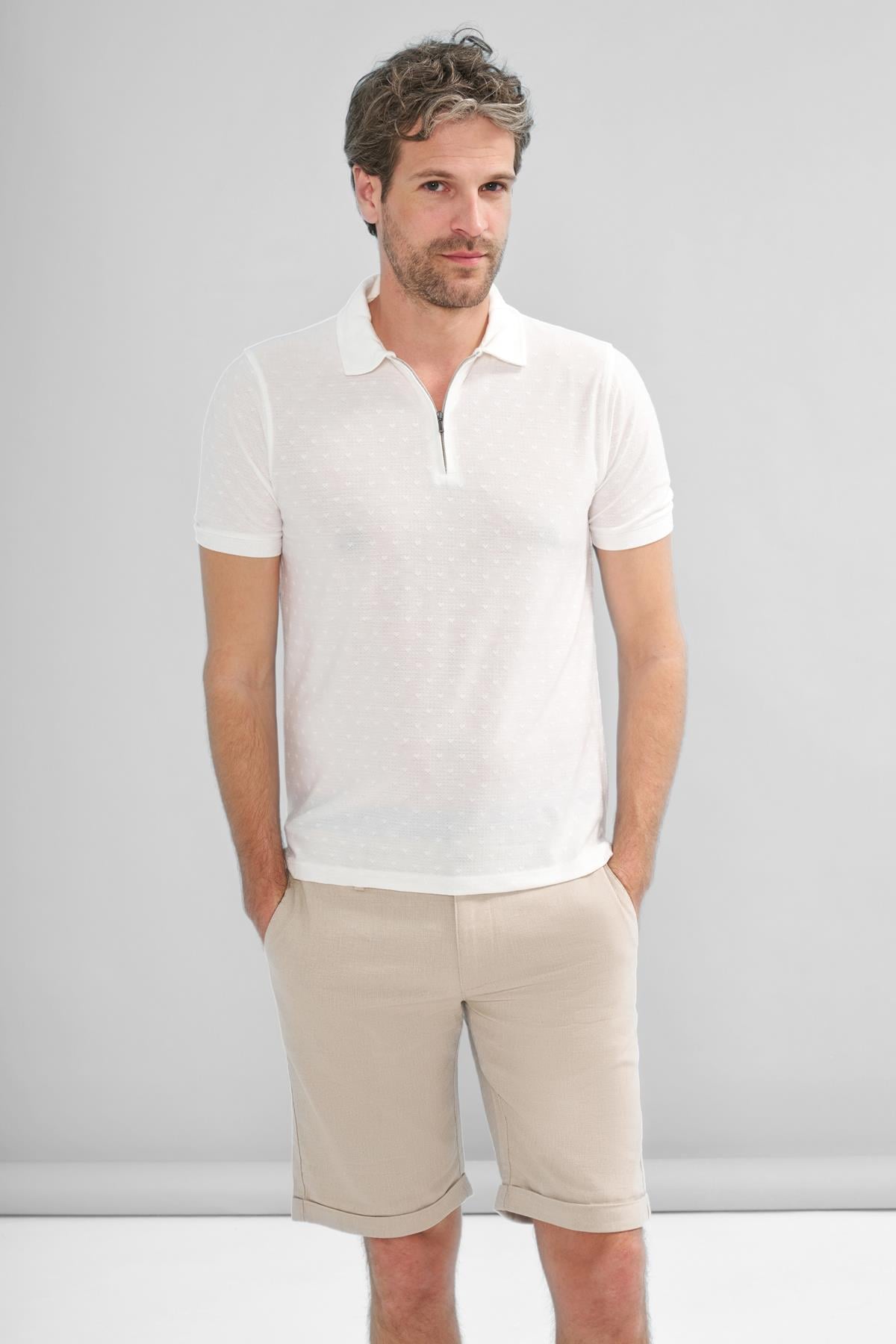 intersivinİntersivin Fermuarlı Polo Yaka Ekru Tshirt - SD-03