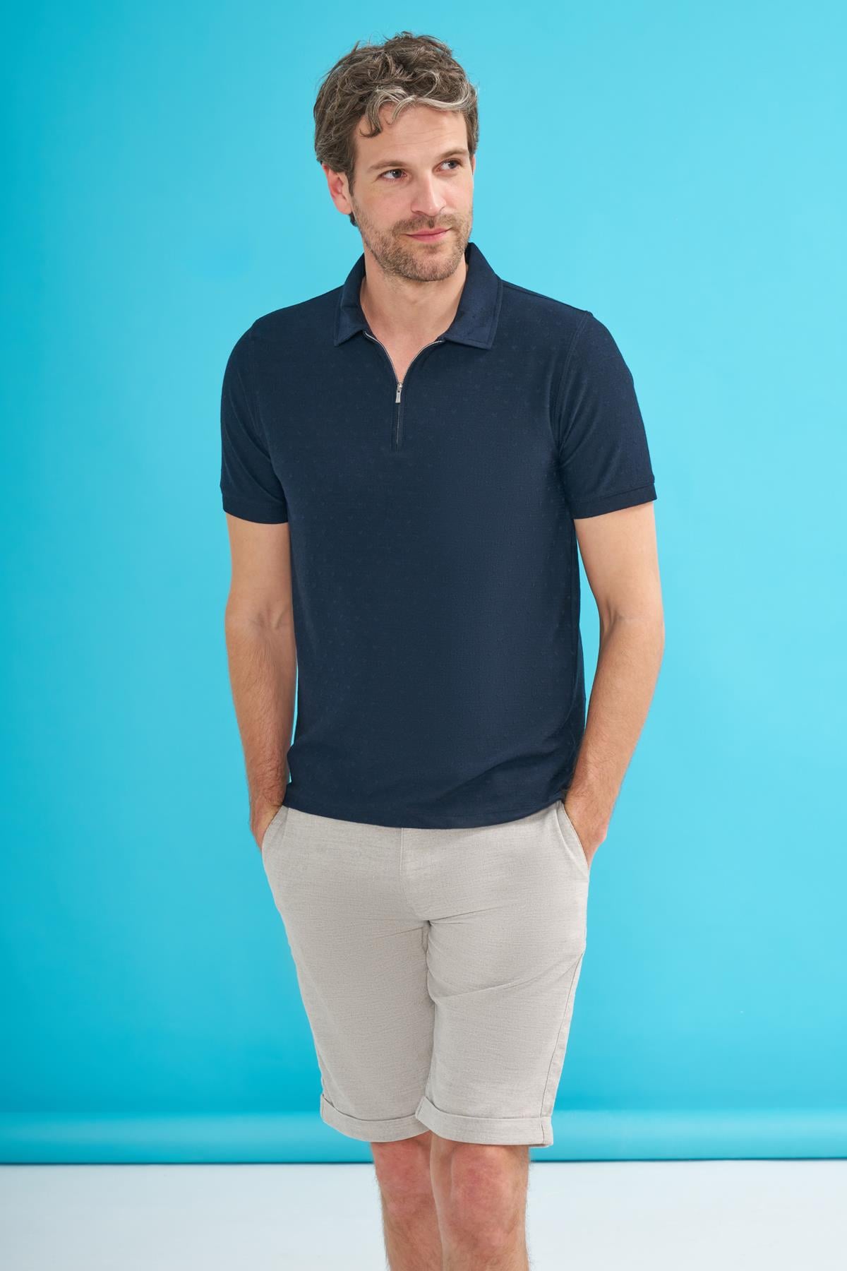 intersivinİntersivin Fermuarlı Polo Yaka Lacivert Tshirt - SD-03