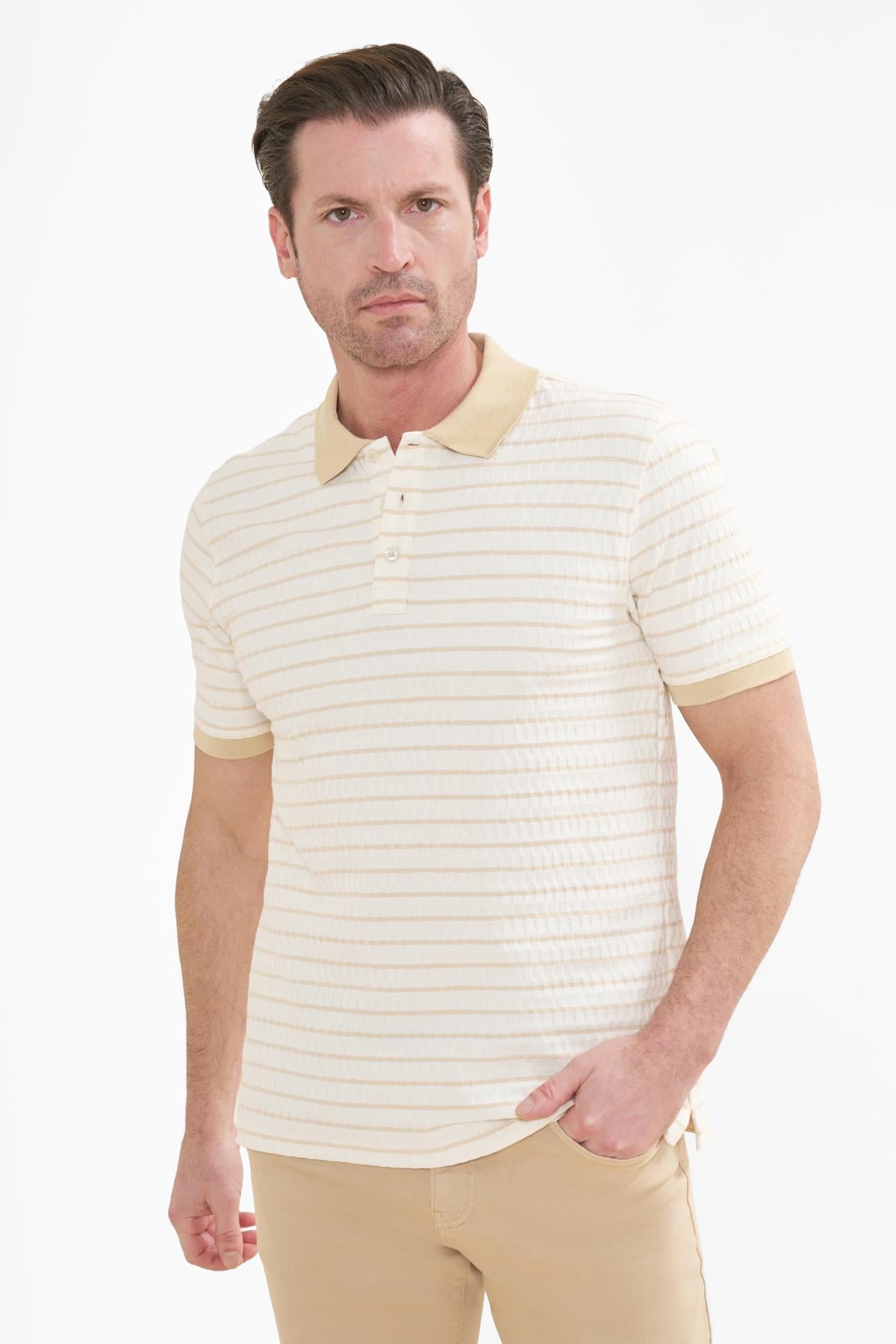 intersivinİntersivin  Polo Yaka Bej Tshirt - SD-06