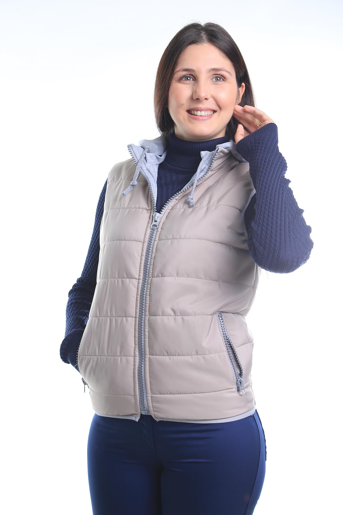 intersivinİntersivin Slim Kesim Çıkarılabilir Kapüşonlu Kadın Şişme Yelek