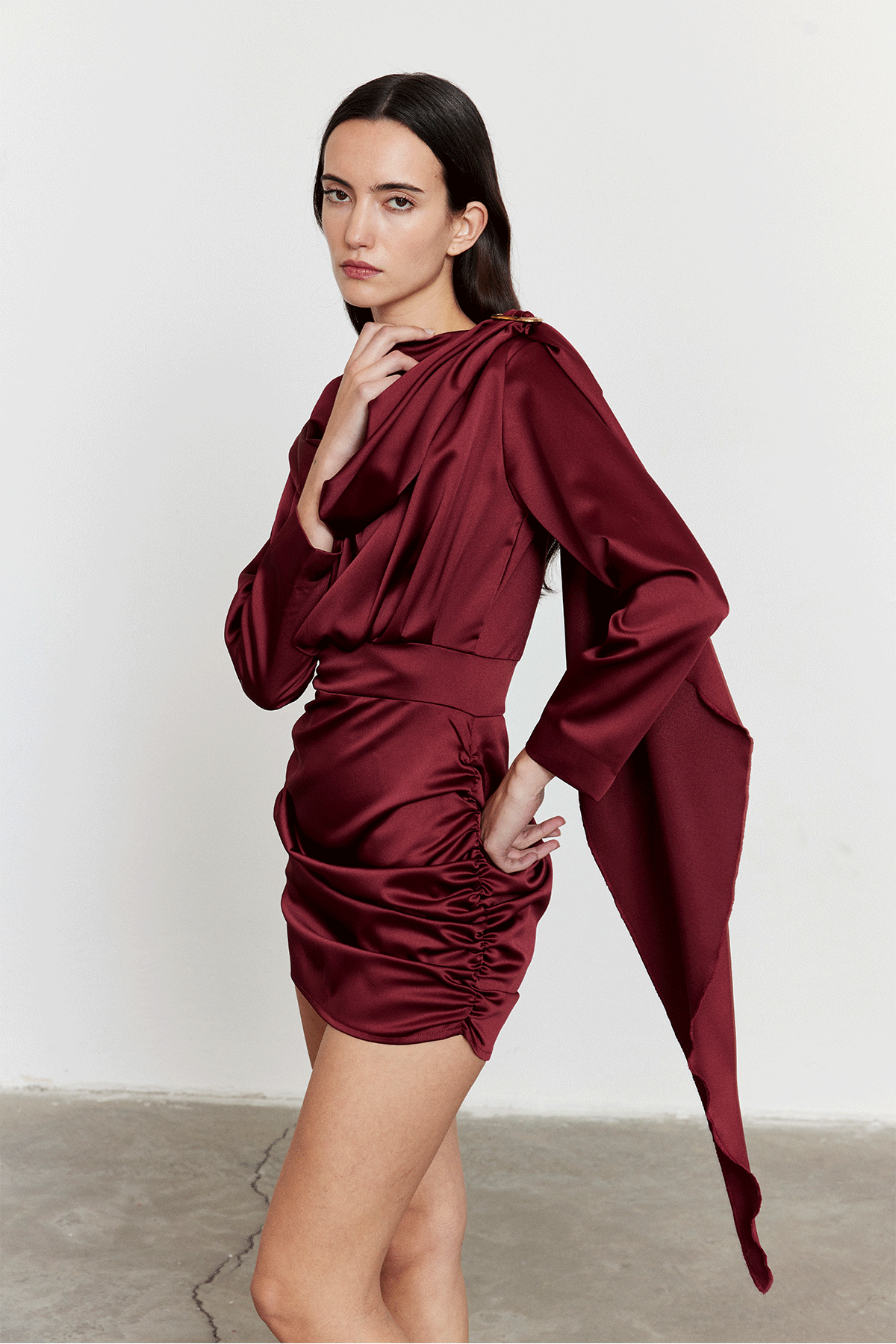 Şal Detay Saten Mini Elbise Bordo