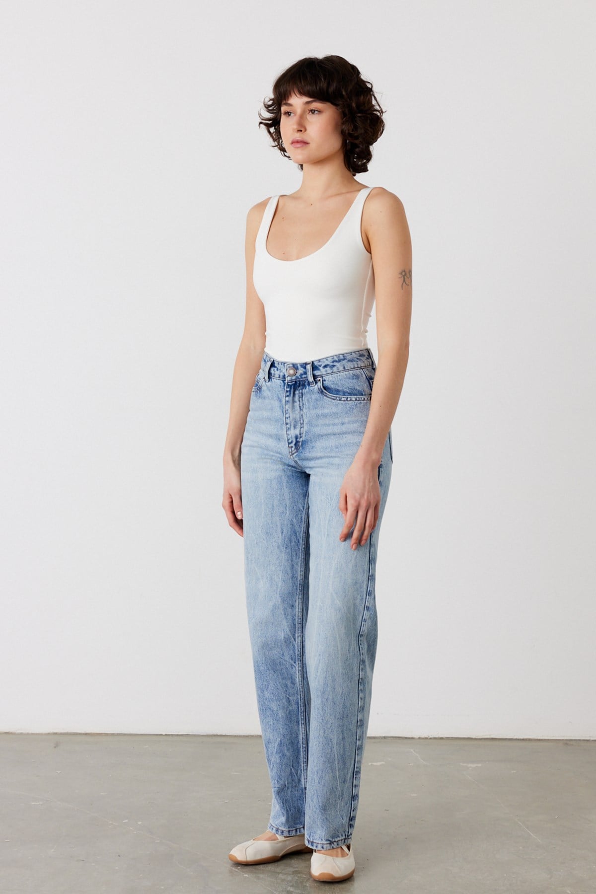 Tina Straight Fit Jean Mavi 2