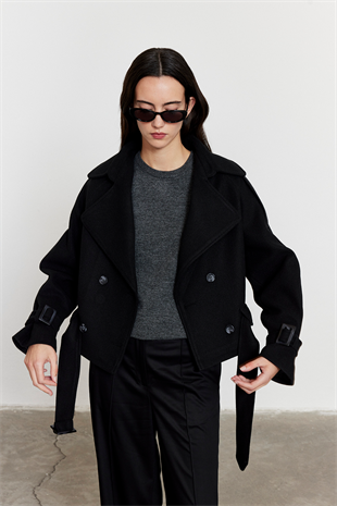 Apoletli Kısa Kaşe Kaban Siyah