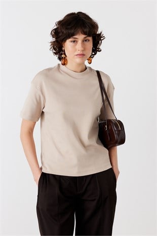 Core Dik Yaka Kısa Kollu T-Shirt Bej