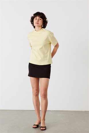 Core Dik Yaka Kısa Kollu T-Shirt Sarı