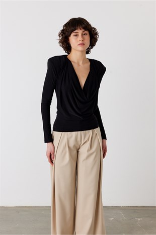 Degaje Yaka Uzun Kol Body Siyah