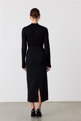 Dik Yaka Basic Body Siyah