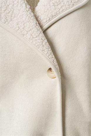 Ekru İçi Peluş Düğmeli Mont EKRU