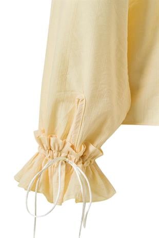 Önden Bağlamalı Fırfırlı Bluz Sarı