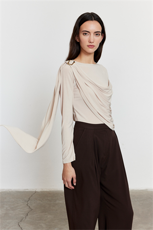 Şal Detaylı Bluz Bej