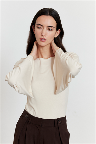 Yarasa Kol Kayık Yaka Bluz Bej