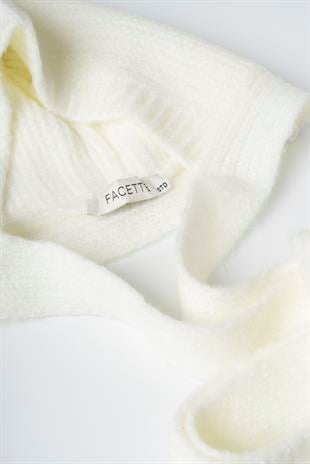 Yumuşak Triko Balaclava Beyaz