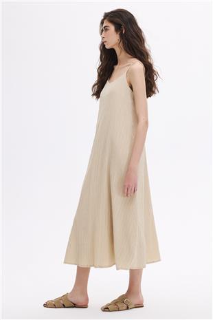 Ayarlanabilir Askılı dökümlü elbise