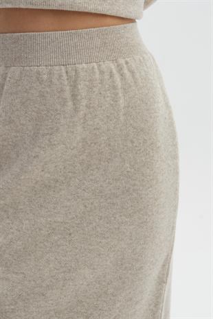 Bej Beli Lastikli Triko Etek