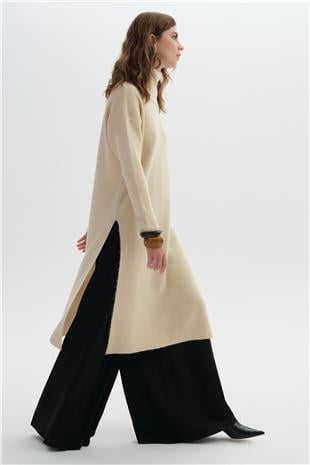 Bej Yırtmaçlı Uzun Tunik