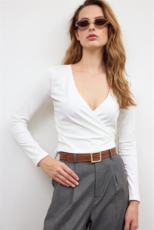 Beyaz BASİC KRUVAZE BAĞLAMALI BLUZ