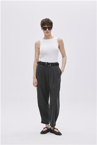 White Ribbed Knitwear Top