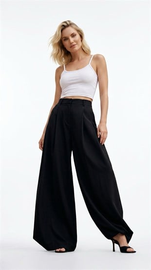 Beyaz İnce Askılı Crop Top