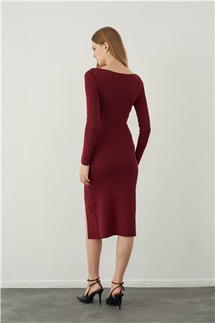 Bordo Kare Yaka Yırtmaçlı Midi Triko Elbise