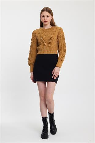 Camel Knitted Pattern Crew Neck Sweater