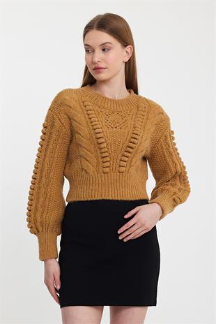 Camel Knitted Pattern Crew Neck Sweater