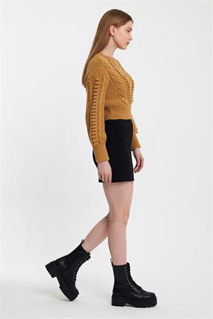 Camel Knitted Pattern Crew Neck Sweater