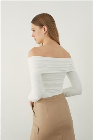 Gathered knit blouse