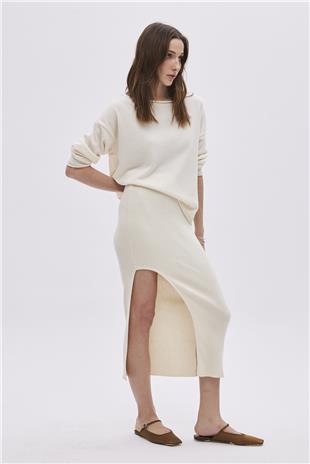 Ecru Deep Slit Midi Knitwear Skirt